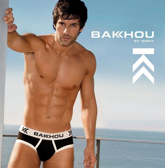 Mariano Martinez è il volto di Bakhou Underwear.