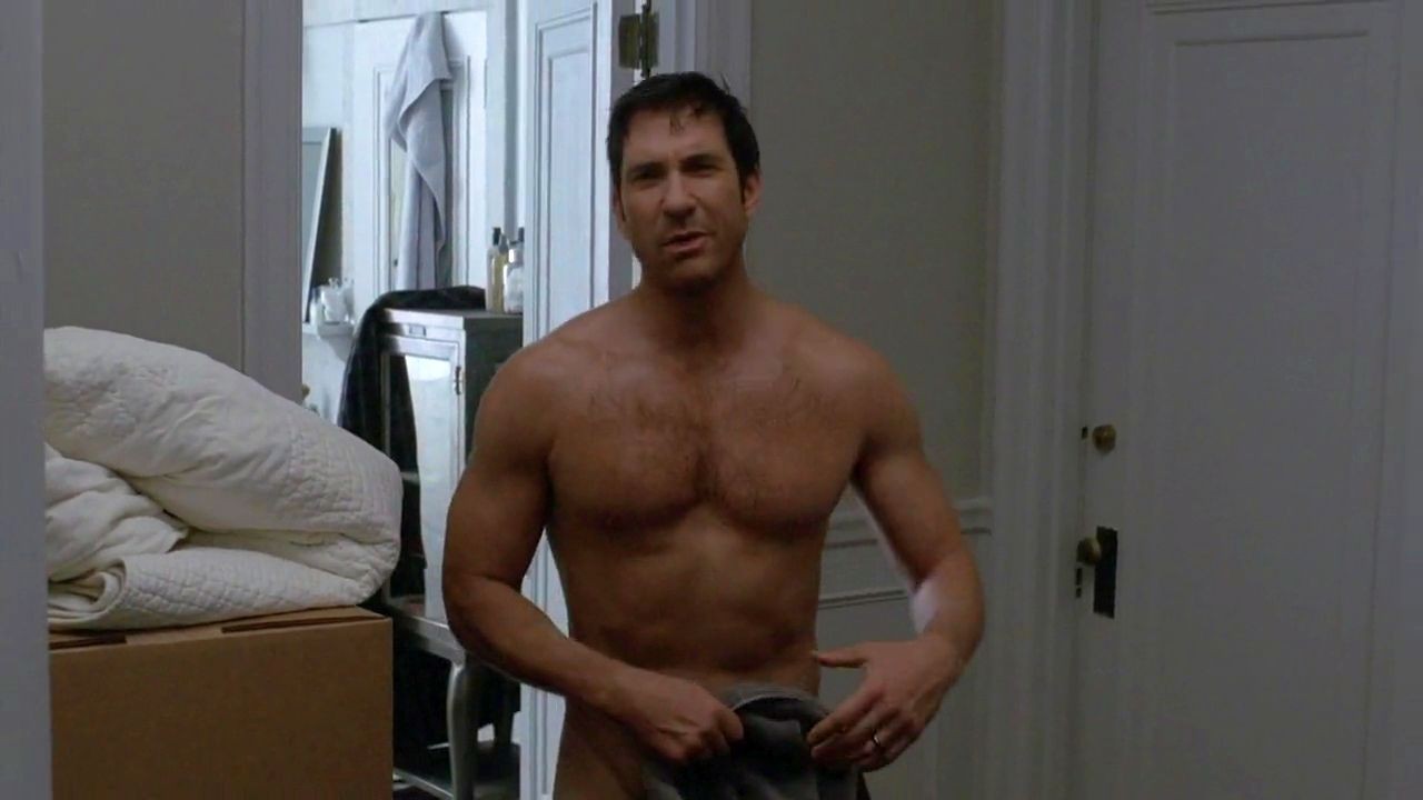 Dylan McDermott nudo in American Horror Story.