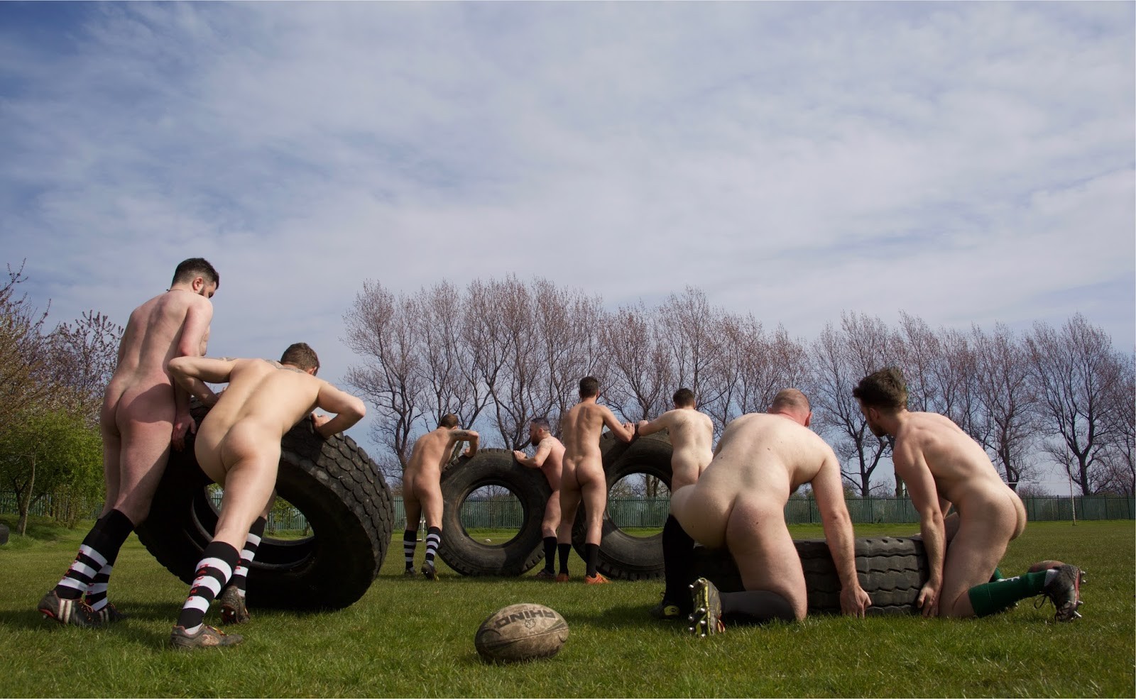 A Kiwi Nude Blacks player in fierce action