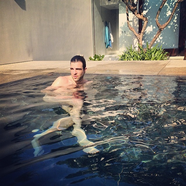 Zachary Quinto nudo su Instagram.