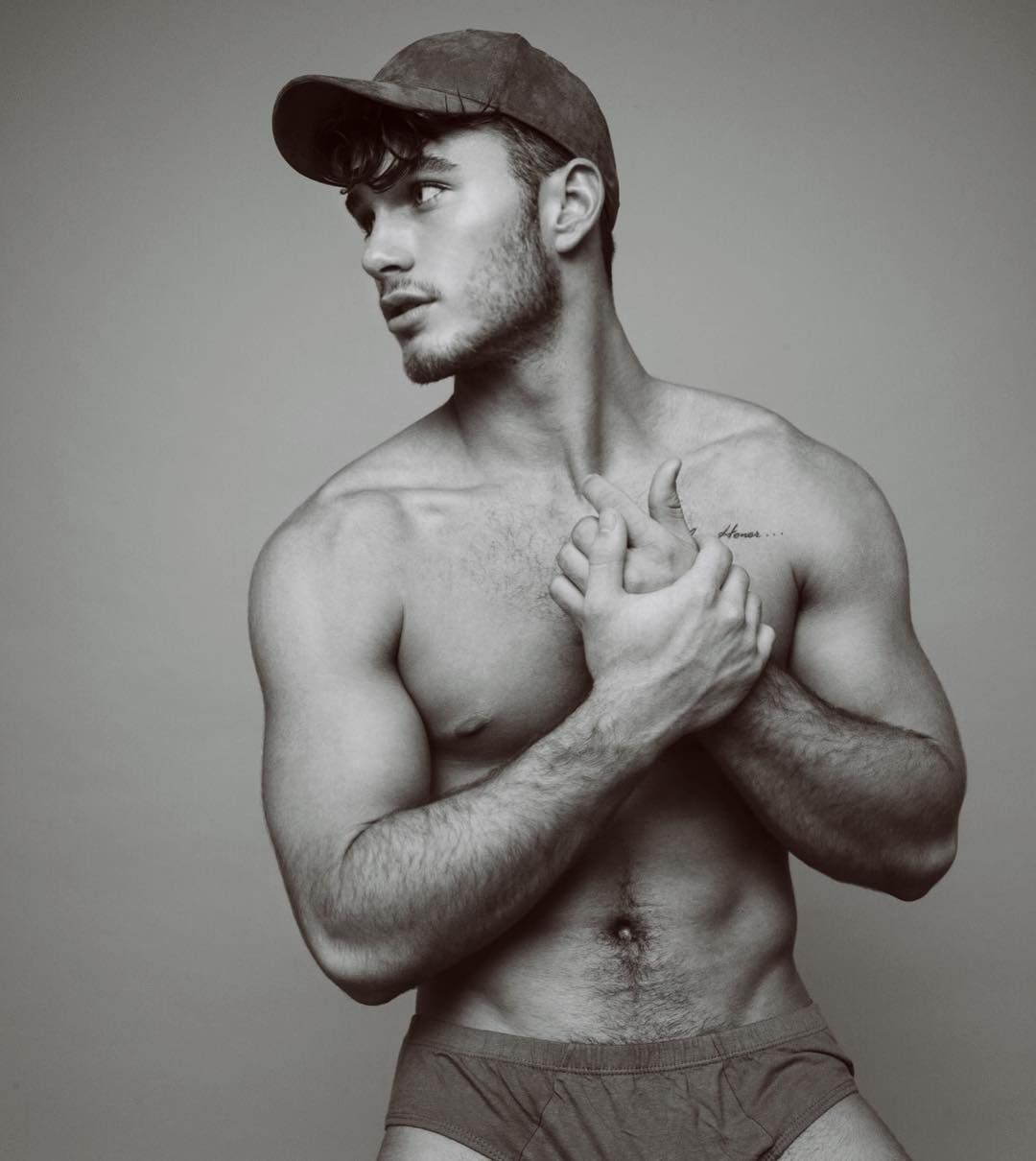 Il modello Michael Yerger, da Survivor a OnlyFans