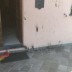 Pisa, data alle fiamme la bandiera arcobaleno appesa alla finestra di due papà