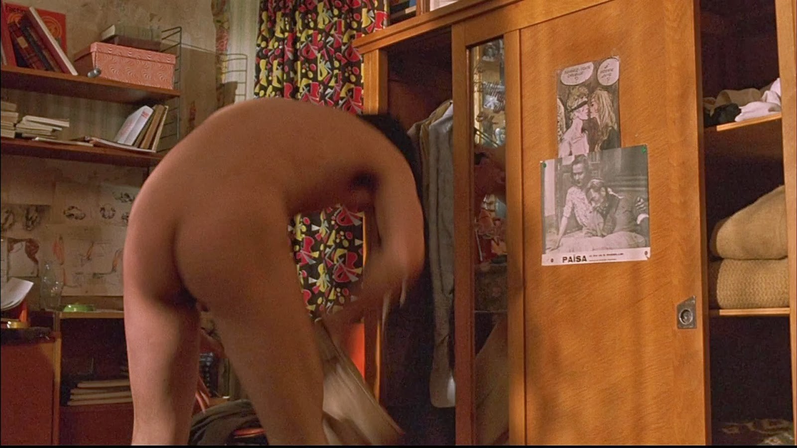 Louis Garrel nudo in "The Dreamers" (2003) .