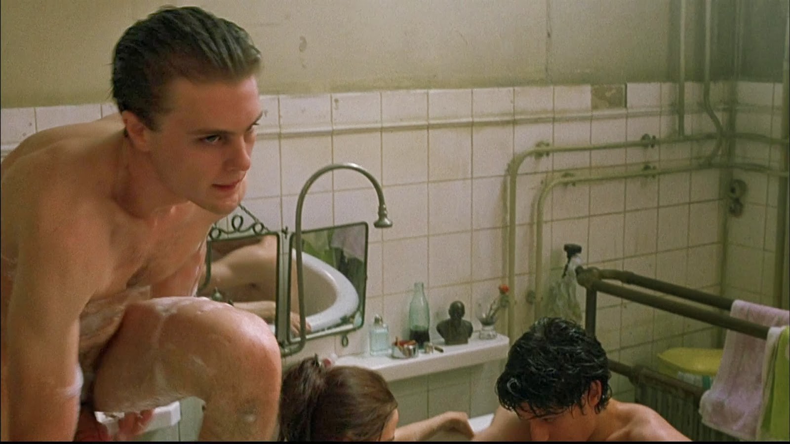 10 sultry photos of michael pitt without clothes