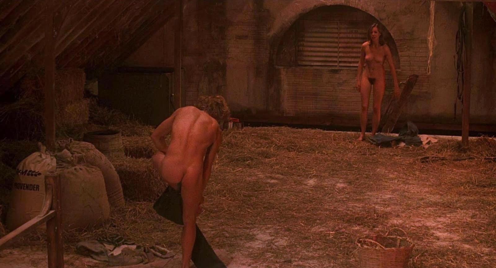 Peter Firth nudo in "Equus" (1977) .