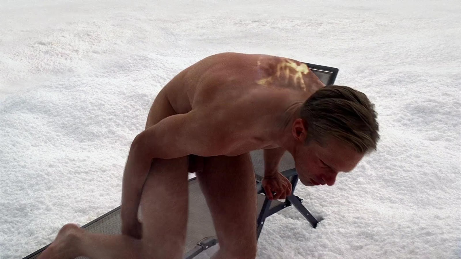 Alexander SkarsgÃ¥rd nudo nella serie "True Blood" (Ep. 