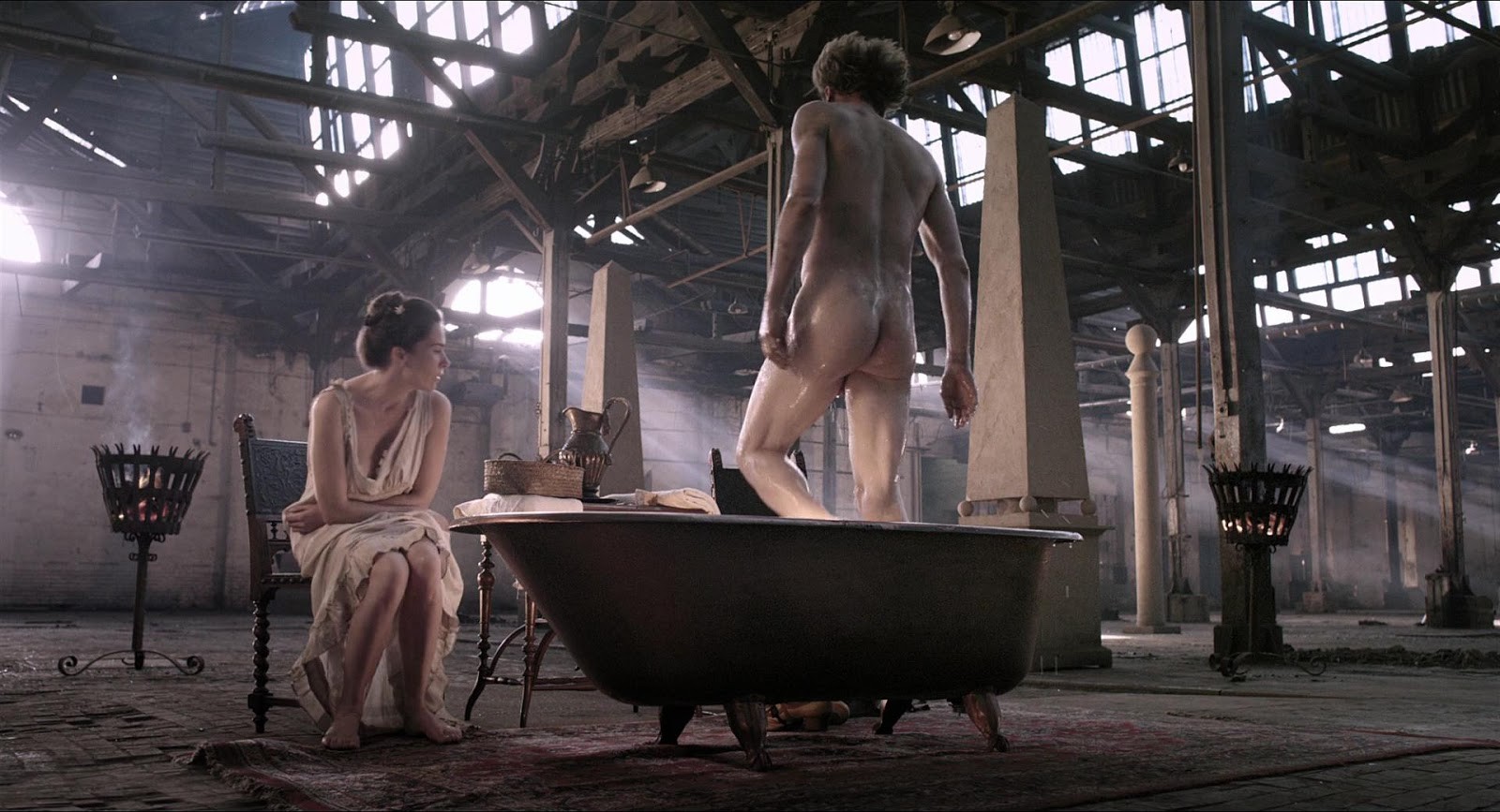 Lars Eidinger nudo in "Goltzius and the Pelican Company" (2012) -...