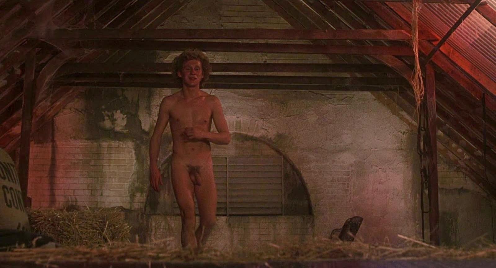 Peter Firth nudo in "Equus" (1977) 