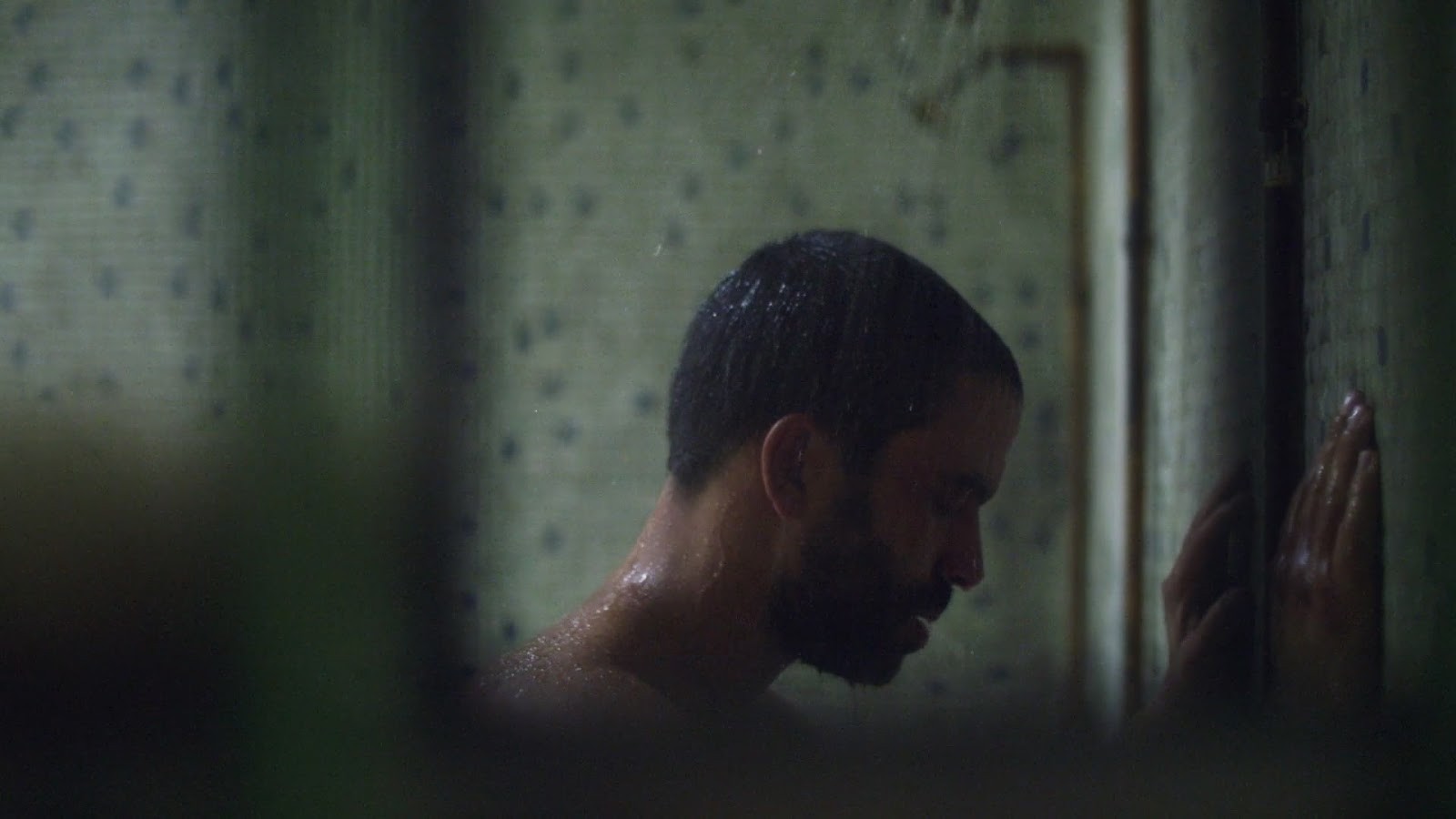 Ignacio Serricchio in "il detenuto" (Ep.1x05, 2018) .