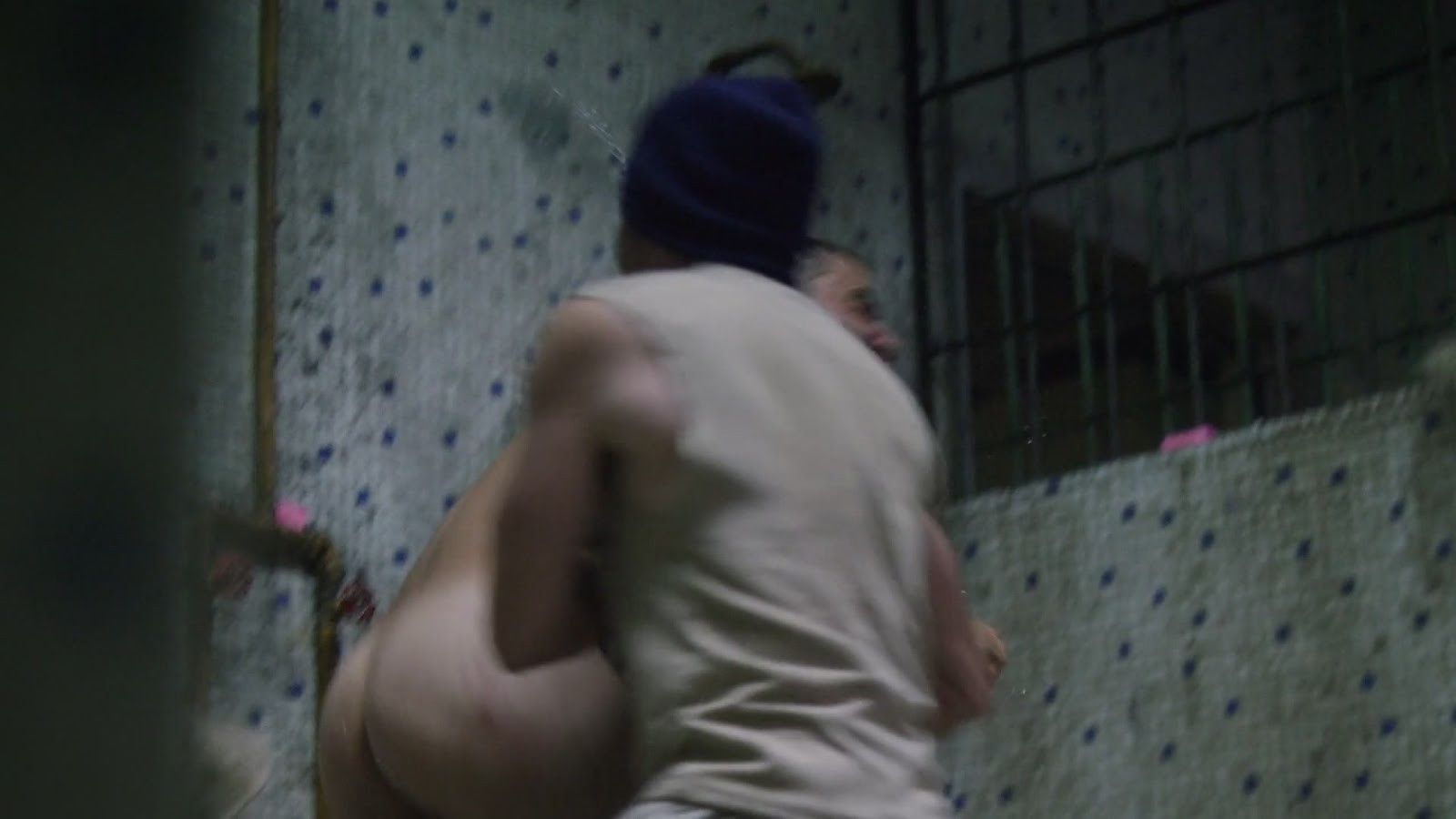 Ignacio Serricchio nudo in "il detenuto" (Ep.1x01, 2018) .